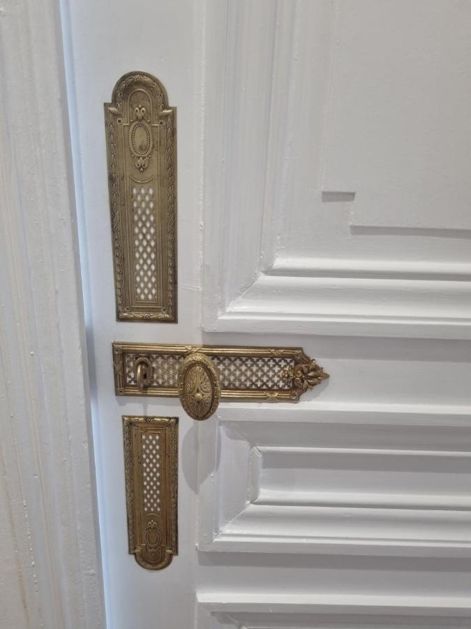 Face Chateau St Germain En Laye, Appartement 4 A 6 Personnes, 23 Min De Paris Champs-Elysees Сен Жермен ан Ле Екстериор снимка