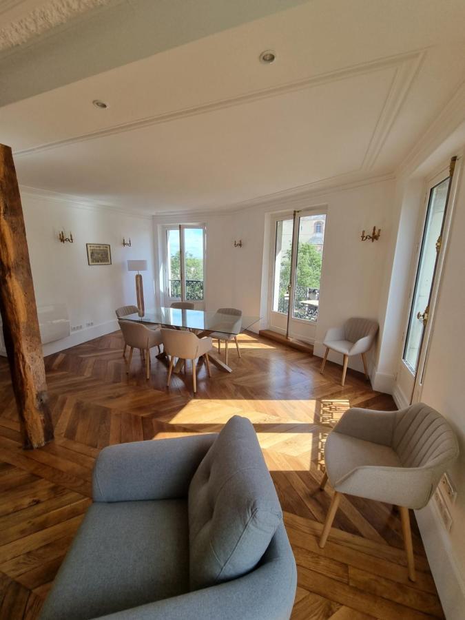 Face Chateau St Germain En Laye, Appartement 4 A 6 Personnes, 23 Min De Paris Champs-Elysees Сен Жермен ан Ле Екстериор снимка