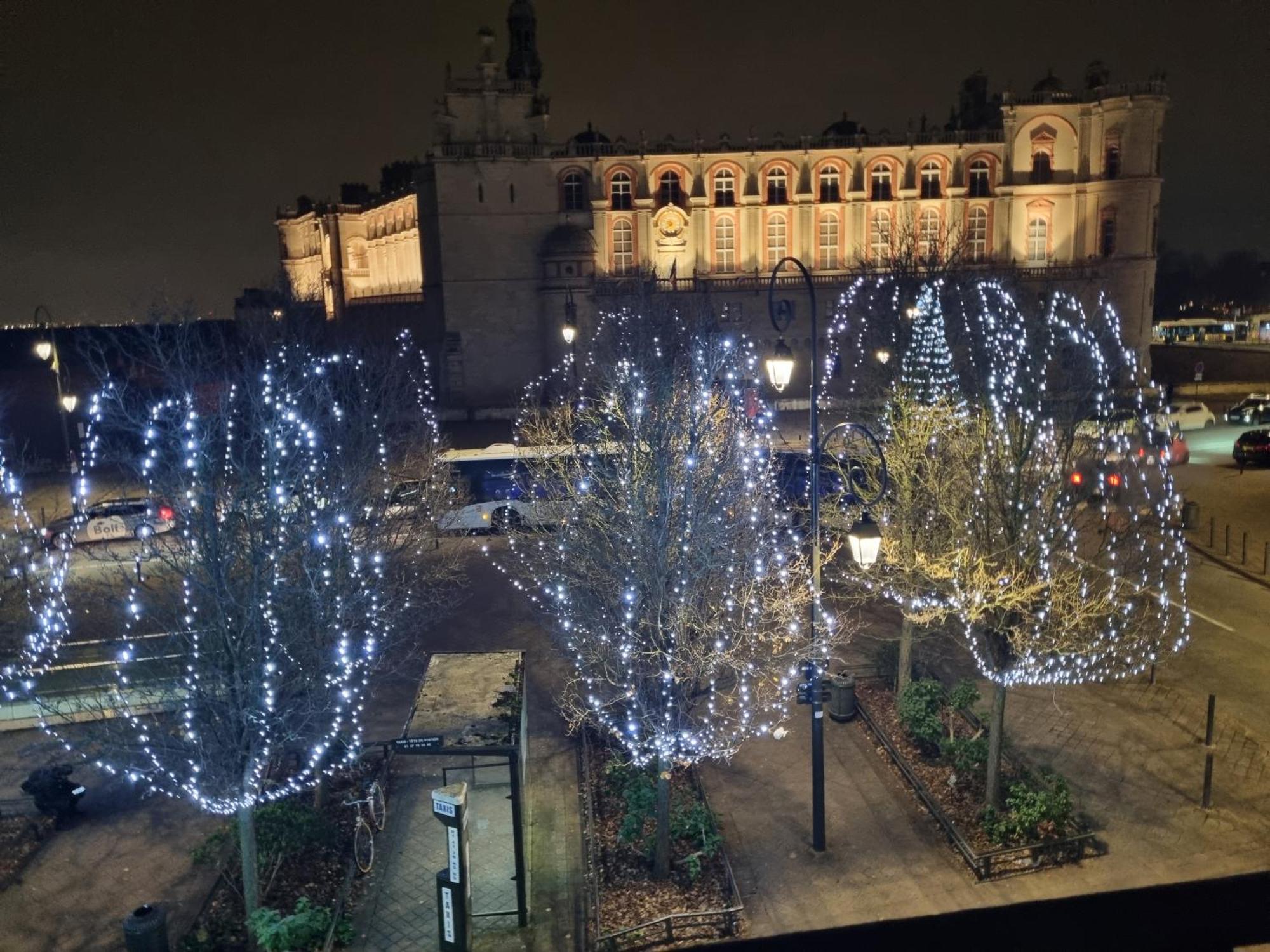 Face Chateau St Germain En Laye, Appartement 4 A 6 Personnes, 23 Min De Paris Champs-Elysees Сен Жермен ан Ле Екстериор снимка