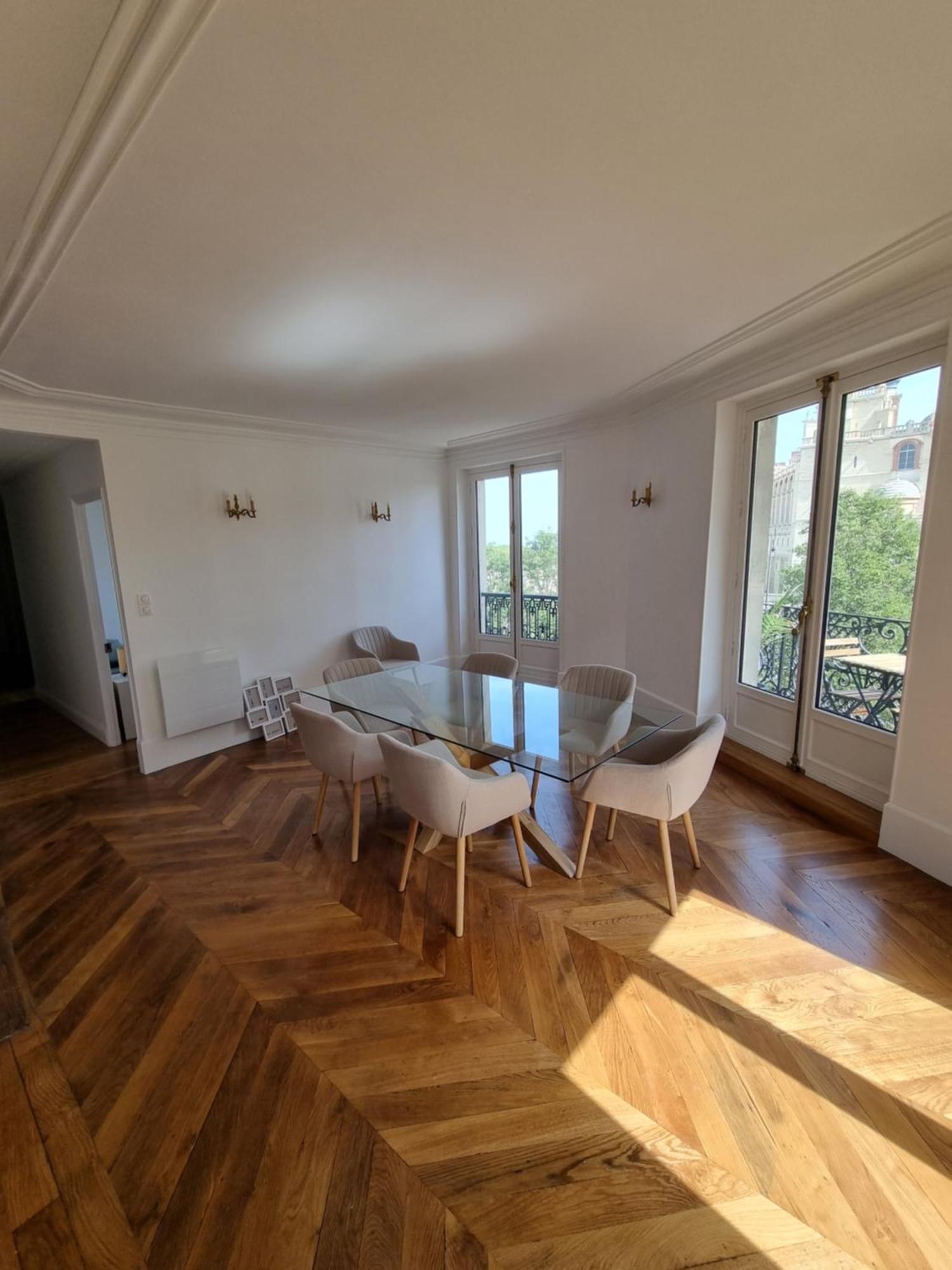 Face Chateau St Germain En Laye, Appartement 4 A 6 Personnes, 23 Min De Paris Champs-Elysees Сен Жермен ан Ле Екстериор снимка