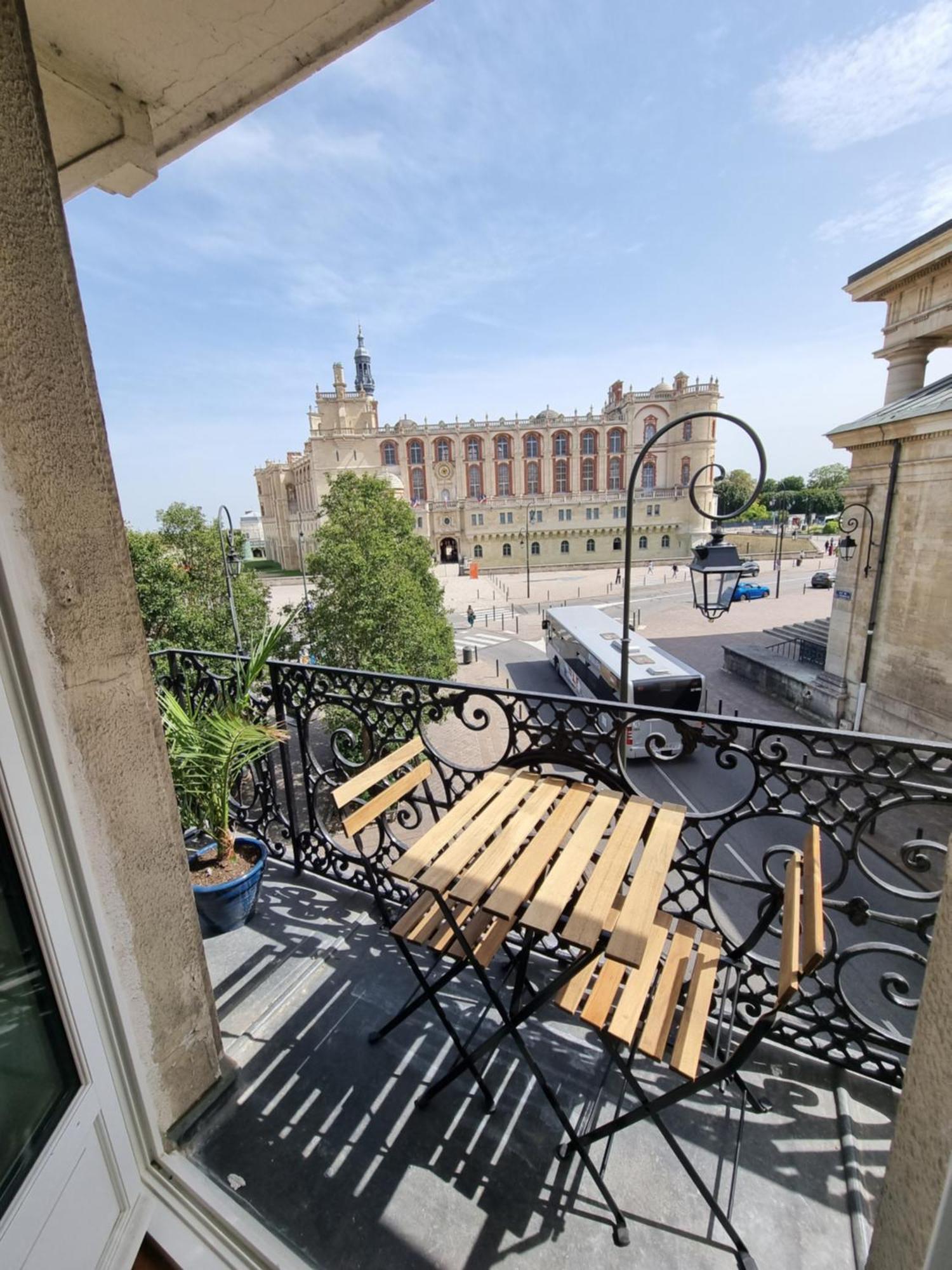 Face Chateau St Germain En Laye, Appartement 4 A 6 Personnes, 23 Min De Paris Champs-Elysees Сен Жермен ан Ле Екстериор снимка
